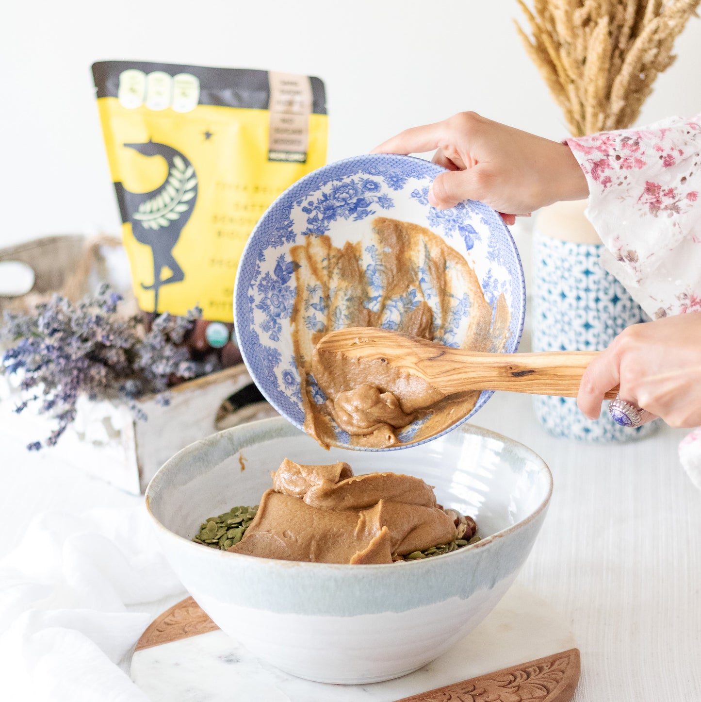 Dates Sweetened Granola