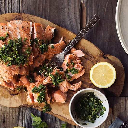 Saumon rôti lentement avec gremolata au citron Meyer