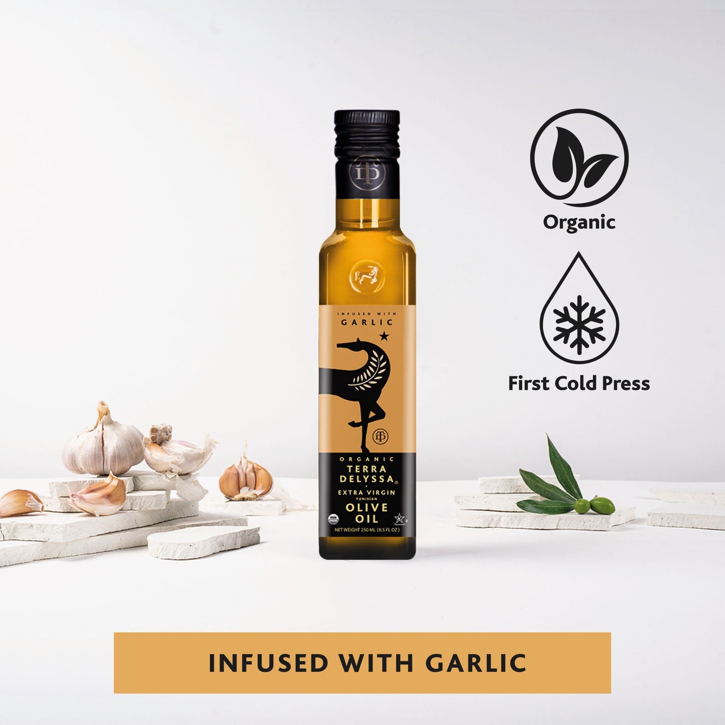 Huile d'olive extra vierge infusée à l'ail