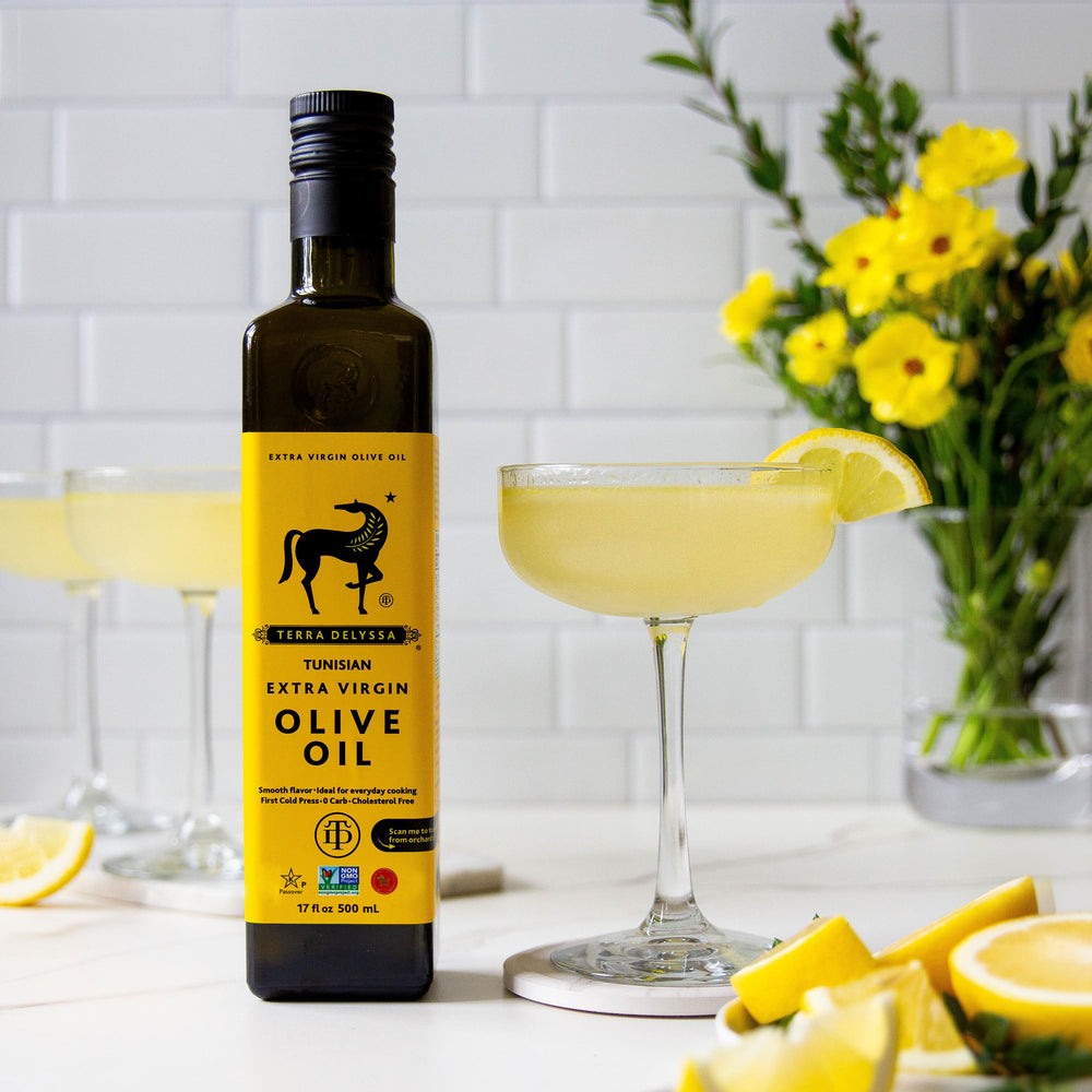 
                  
                    Cocktail d'agrumes à l'huile d'olive secouée
                  
                